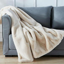 Hand-tufted cozy throw blanket for home décor
